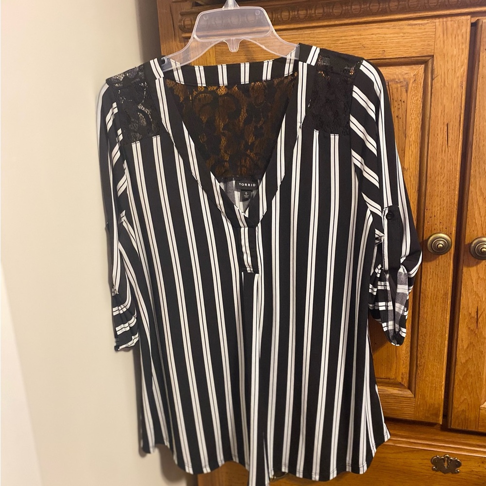 Torrid black and white striped blouse